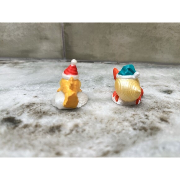 GOLDFISH& CRAB w Santa Hat - 1992 Hallmark Merry Miniatures Christmas Figure - Picture 3 of 6